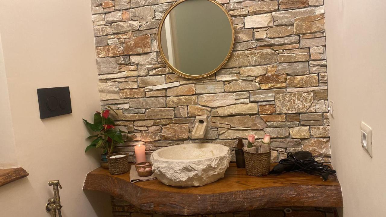 Love Space Sensory Spa & Relax Suite Santa Maria delle Mole Exterior photo