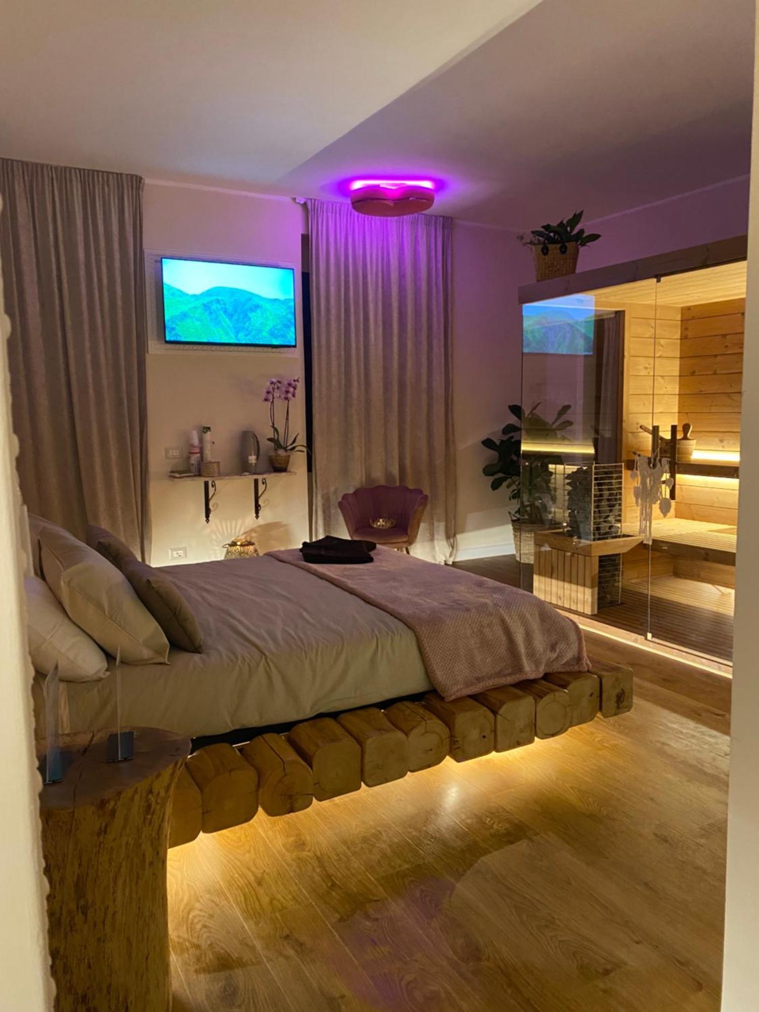 Love Space Sensory Spa & Relax Suite Santa Maria delle Mole Exterior photo